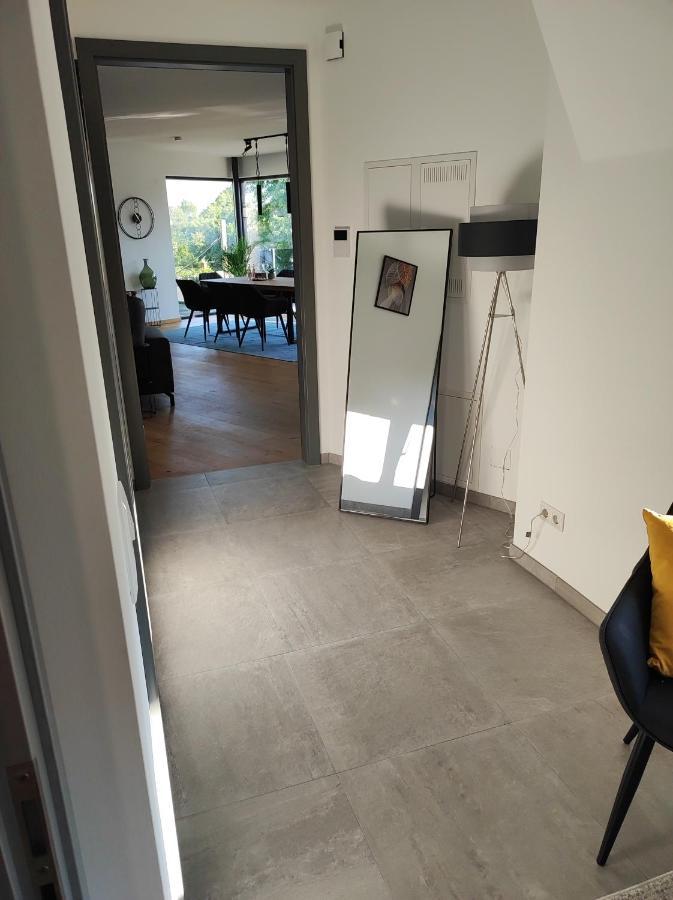 Luxurioeses Penthouse Mit Blick Auf Die Uno-City Und Dem Kaiserwasser. 3Schlafzimmer, 2 Baeder, Privat Lift Ins Apartment 비엔나 외부 사진