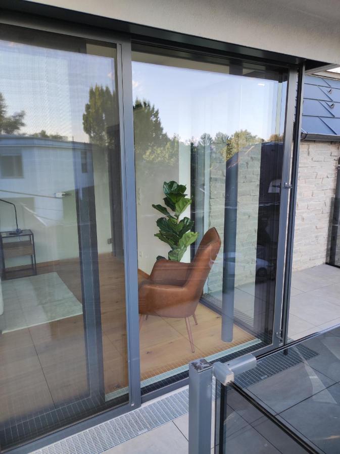 Luxurioeses Penthouse Mit Blick Auf Die Uno-City Und Dem Kaiserwasser. 3Schlafzimmer, 2 Baeder, Privat Lift Ins Apartment 비엔나 외부 사진